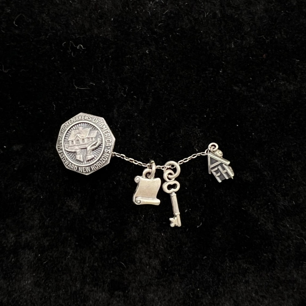 Vintage Sterling Silver Future Homemakers of America FHA Pin L.G.B.